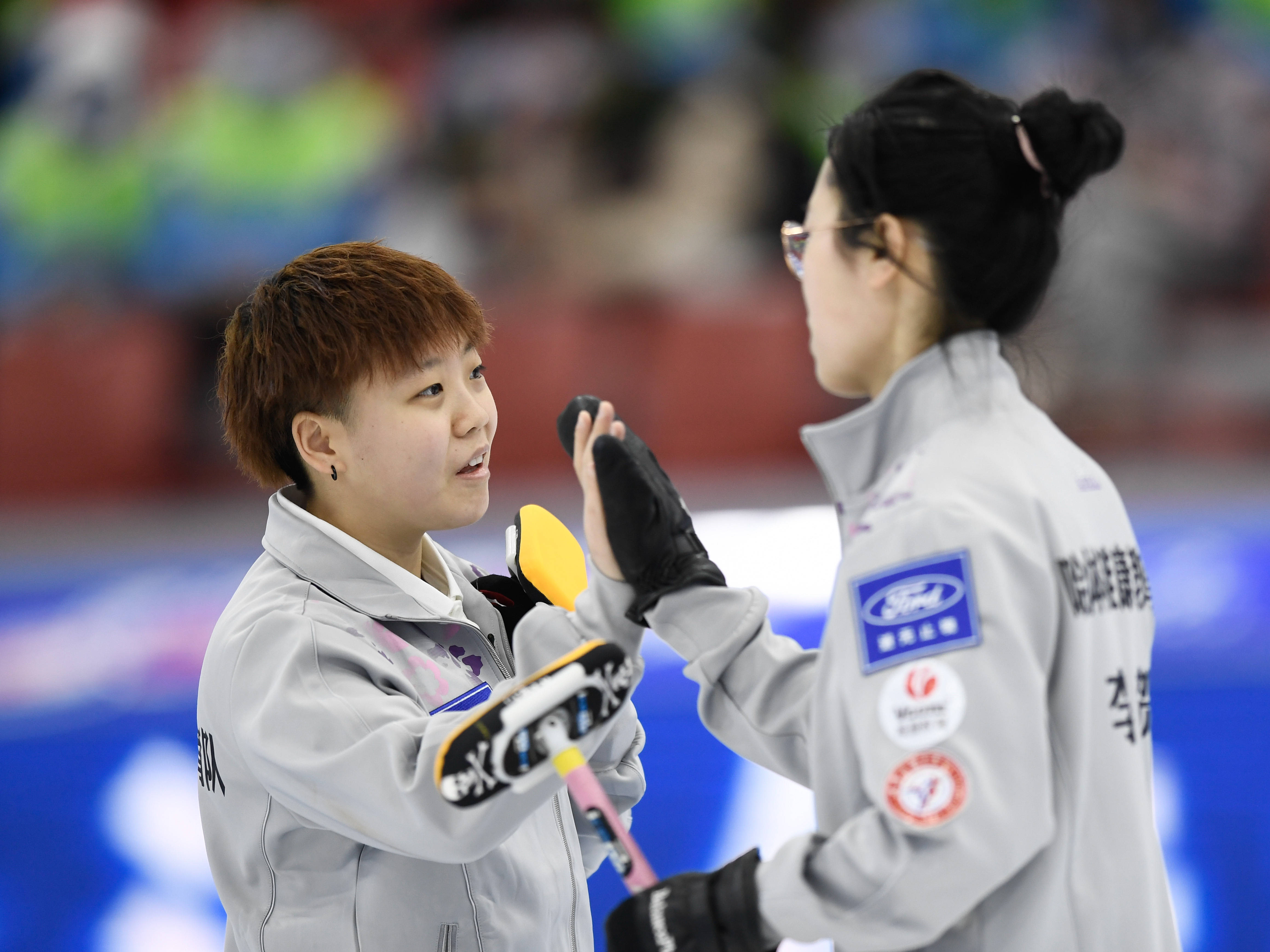 中国女子冰壶队张丽君_女子冰壶队_在21届温哥华冬奥会上,我国女子冰壶队